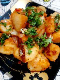 मसाला फ्राइड इडली (masala fried idli recipe in Hindi) रेसिपी मुख्य फोटो