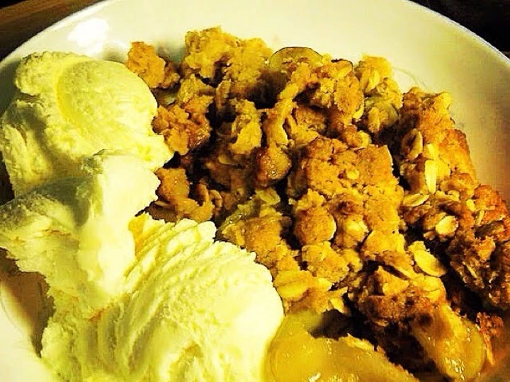 Recipe Apple Crumble which So Delicious