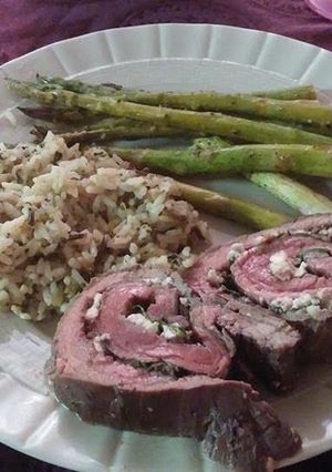 A picture of Flank Steak Pinwheels.