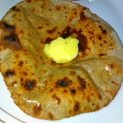 A picture of Roti.