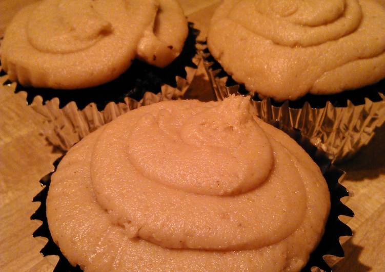 Recipe of Speedy Chocolate peanut butter cupcakes