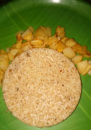 A picture of Stir fried Potato crispies.