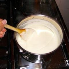 A picture of Bascamella Sauce Homemade.