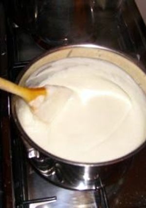 A picture of Bascamella Sauce Homemade.