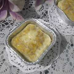 A picture of Mpasi 9 bulan (Steamed Banana Cake).