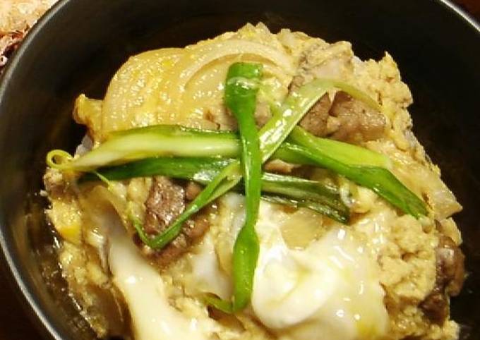 Creamy 'Oyako Don' Chicken and Egg Rice Bowl