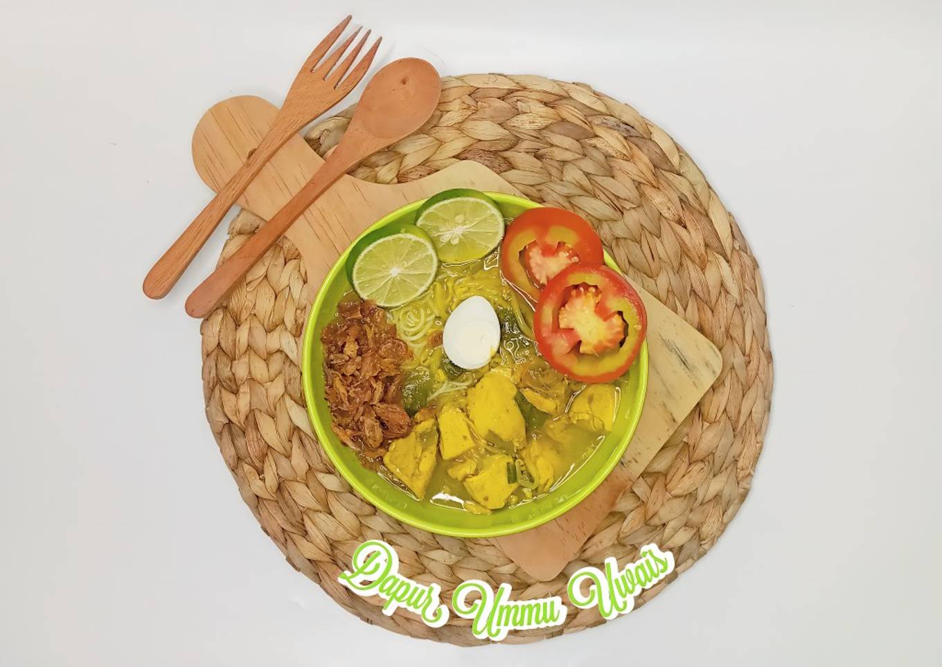 Soto ayam kuah kuning (tanpa santan)