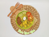 Soto ayam kuah kuning (tanpa santan)