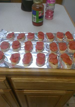 A picture of Britterz pizza noms!.