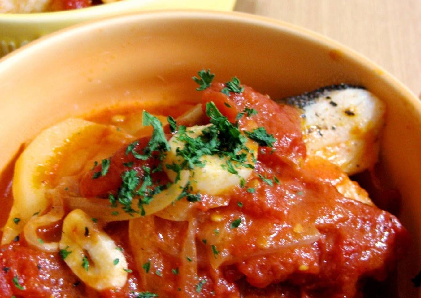 Cod and Potatoes Simmered with Tomatoes