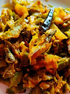 পুঁটি শুটকি (puti shuntki recipe in Bengali) রেসিপির প্রধান ছবি