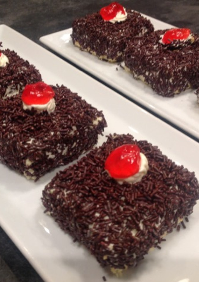 Una foto de Pastelitos de mantequilla con fideos de chocolate