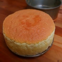 A picture of Light and Moist Sponge Cake.