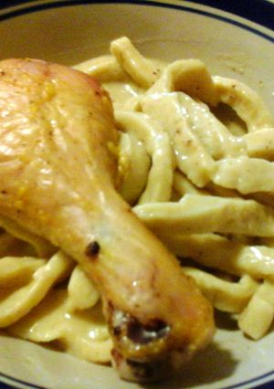 A picture of Chicken And Noodles.