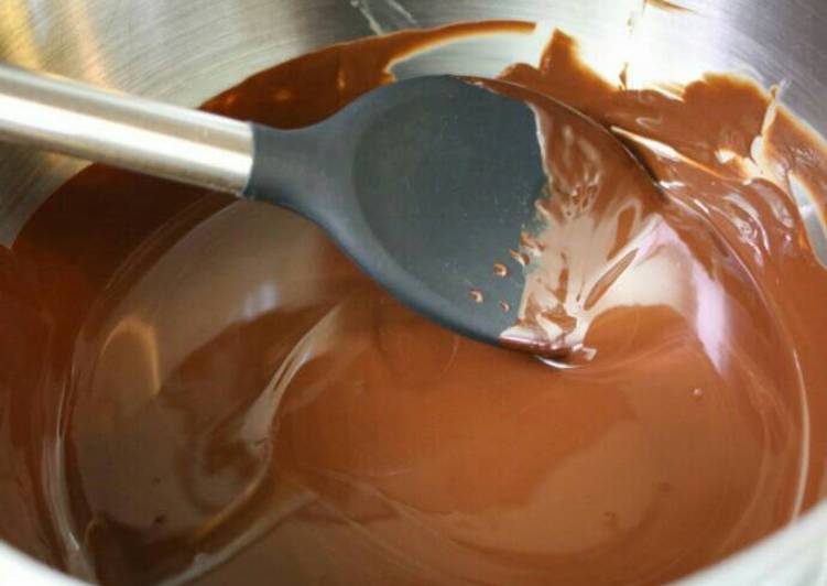 Resep Topping coklat untuk donat yang Bisa Manjain Lidah