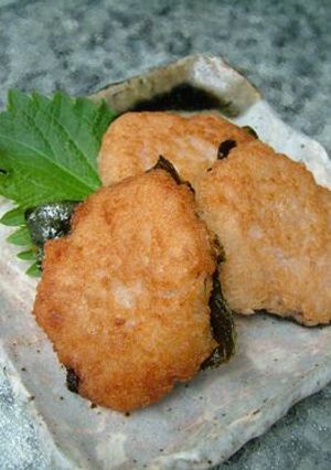 A picture of Macrobiotic ＾＾ Fried Lotus Root Seaweed.