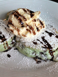 A picture of St. Patty's Pancakes.