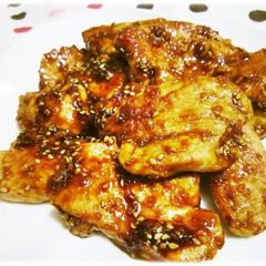 A picture of Sweet and Sour Chicken.