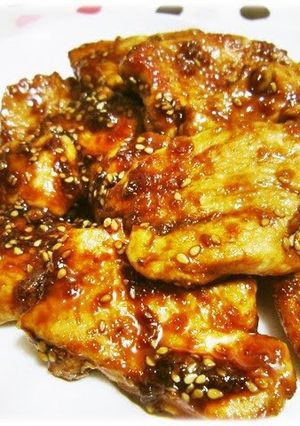 A picture of Sweet and Sour Chicken.