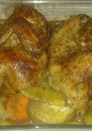A picture of Roasted Chicken on 100% Natural Ingredients.