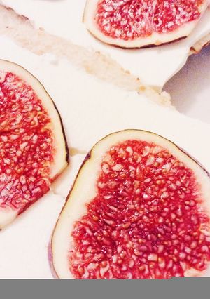 A picture of Fig & Feta Sandwiches.
