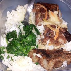A picture of Mojo pork ribs tips.