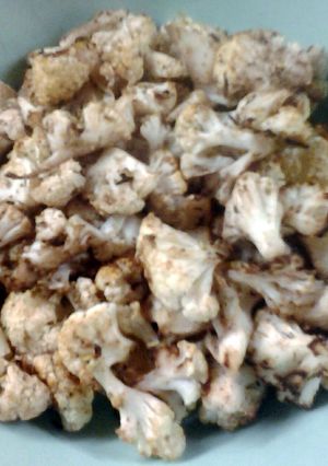 A picture of Balsamic Herbed Roasted Cauliflower.