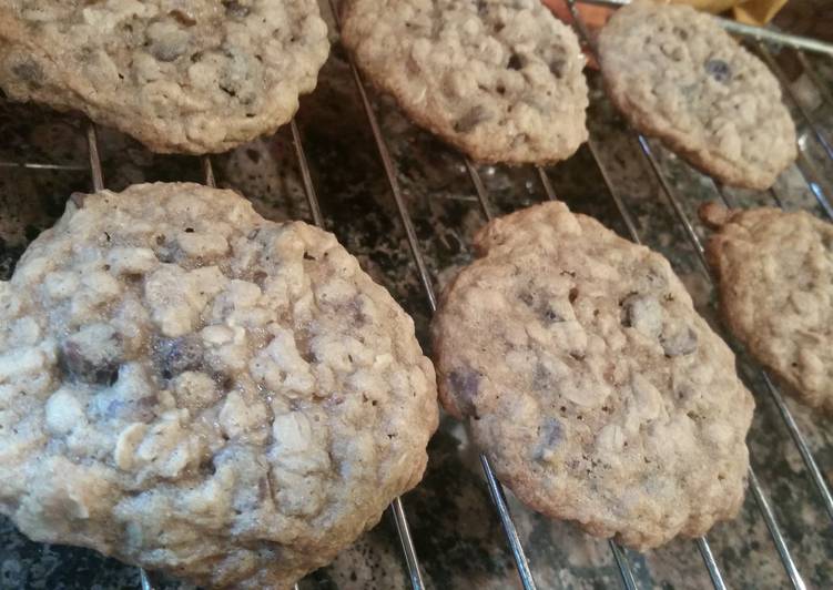 Recipe of Ultimate Chewy Chocolate Chip Oatmeal Cookies