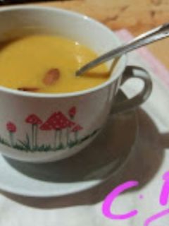 Una foto de Crema de calabaza y puerro