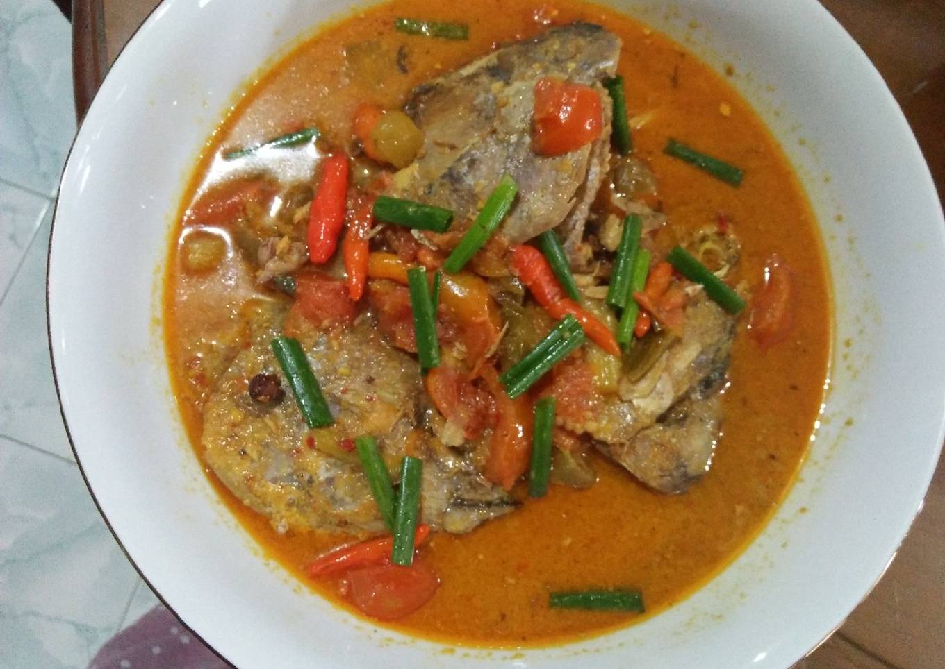 Aseman Kepala ikan tongkol kuah santan