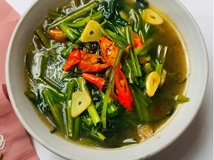 Cara Gampang Menyiapkan Tumis Kangkung Belacan, Enak Banget