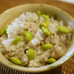 A picture of Edamame Rice.