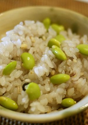 A picture of Edamame Rice.