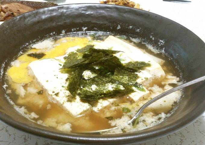 Recipe of Delicious Quick and Easy Tofu and Egg Simmered in Dashi Soy Sauce