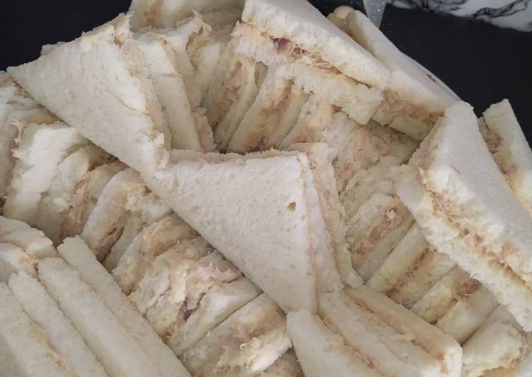 Comment Servir Club sandwich thon mayonnaise