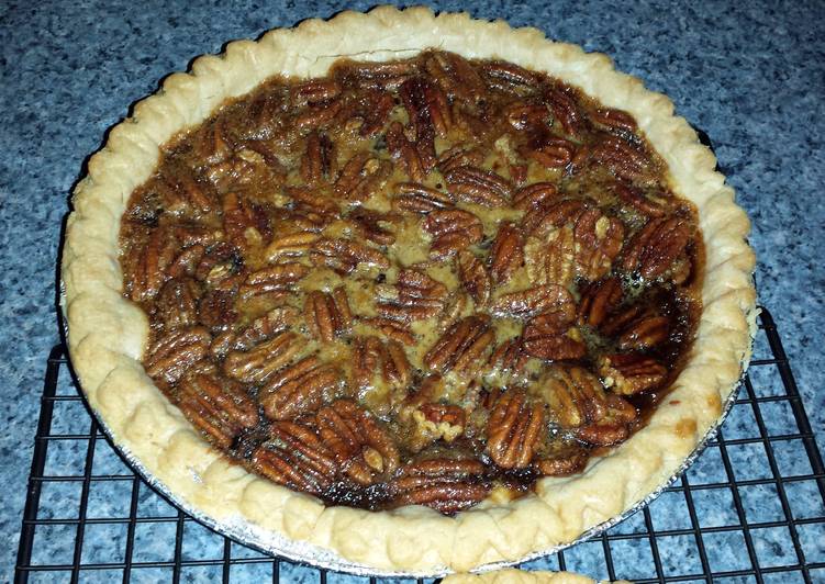 Recipe of Award-winning Pecan Pie with Brown Sugar