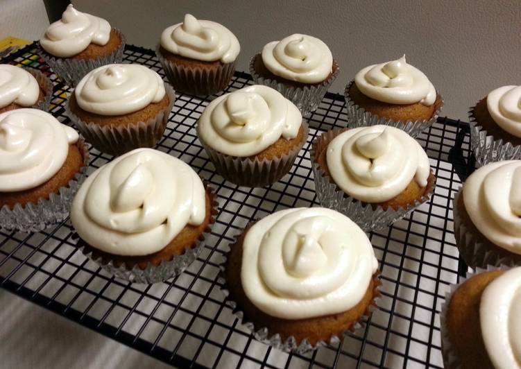 pumpkin cupcakes