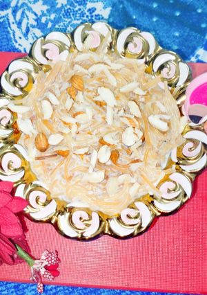 मीठी सेविया (Mithi seviyan recipe in Hindi) रेसिपी मुख्य फोटो