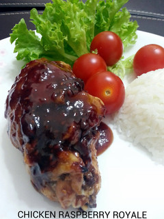A picture of Chicken Rasberry Royale.