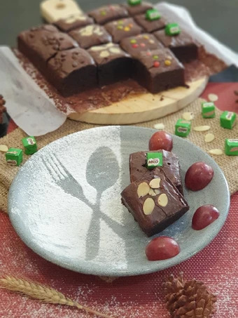 Cara Mudah Membikin Resep Fudgy Brownies/Shiny Crust Brownies yang Uenak Anti Ribet, Uenak Banget