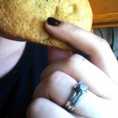 A picture of Gluten free chocolate chip cookies.