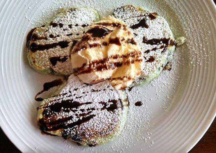 Steps to Make Perfect Mint Chocolate Chip Pancakes