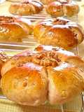 Honey Milk Walnut Bread (Whole Wheat Flour) Made in a Bread Machine