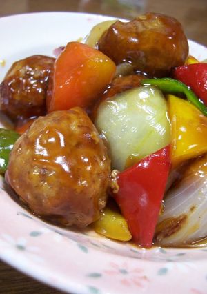 A picture of Yum! Sweet and Sour Pork Style Meatballs in Sweet Vinegar Ankake Sauce.