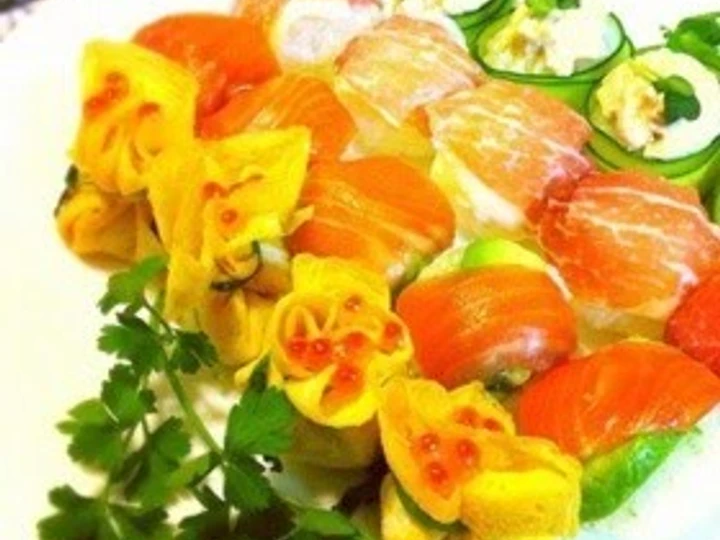 Easy Steps to Prepare Recipe Vibrant, Colorful, Cute Roly Poly Temari Sushi that is Can Pamper Your Tongue, Perfect}