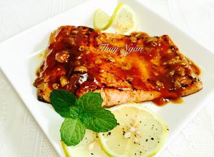 Hình của món Cá hồi sốt bơ chanh.