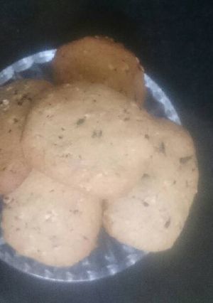 A picture of Banana oats choco cookies.