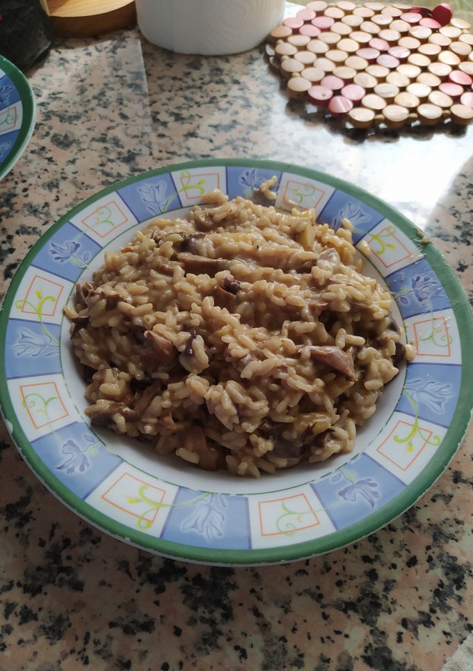 Una foto de Risotto de setas y manzana