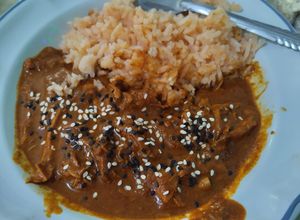 Una foto de Mole rapidito con pollo