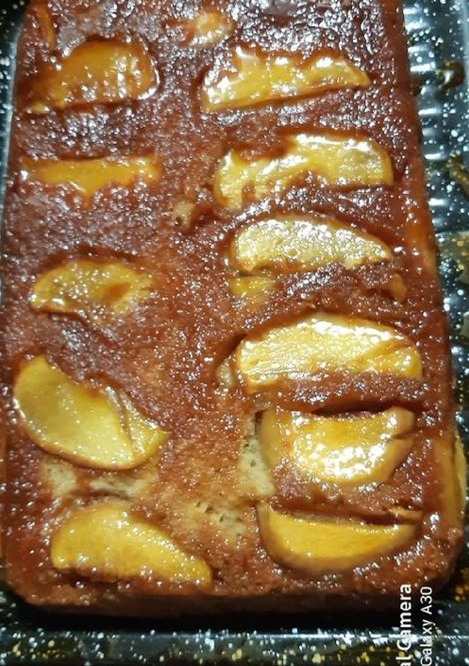 Una foto de Torta de manzana invertida